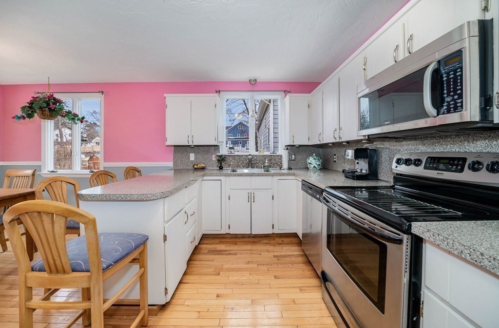 4 Phillips Street Braintree, MA 02184 - Photo 3 of 16