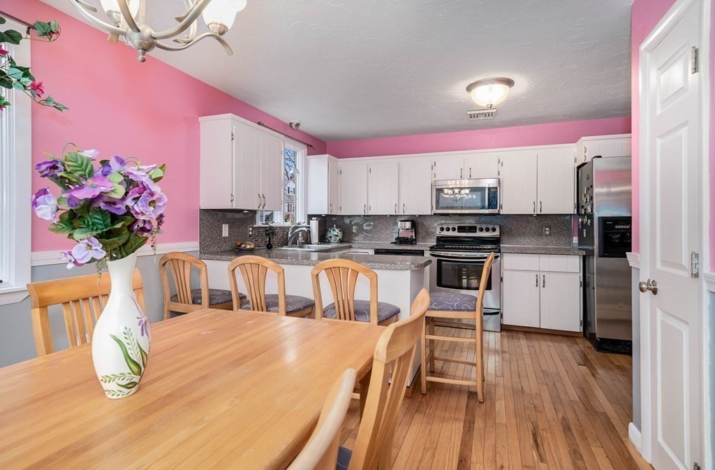 4 Phillips Street Braintree, MA 02184 - Photo 4 of 16