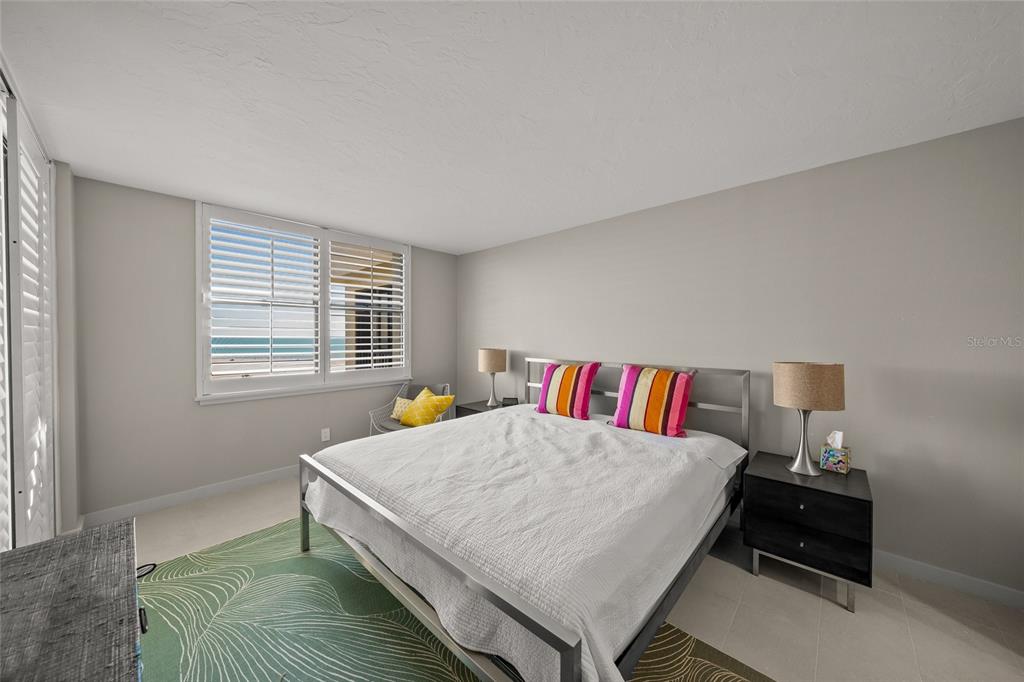 5750 Midnight Pass Road, Unit 704E Sarasota, FL 34242 - Photo 11 of 56