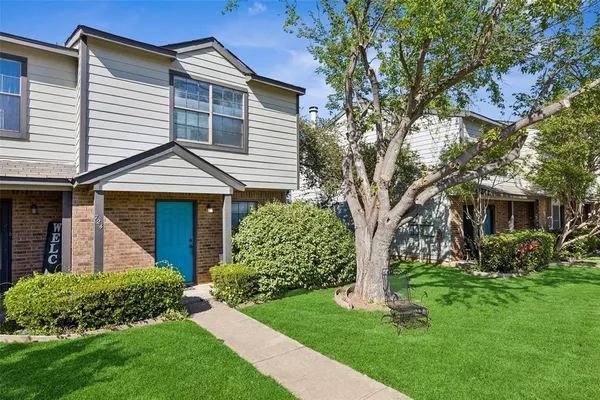 $190,000 | 724 West Collins Street, Denton, TX 76201