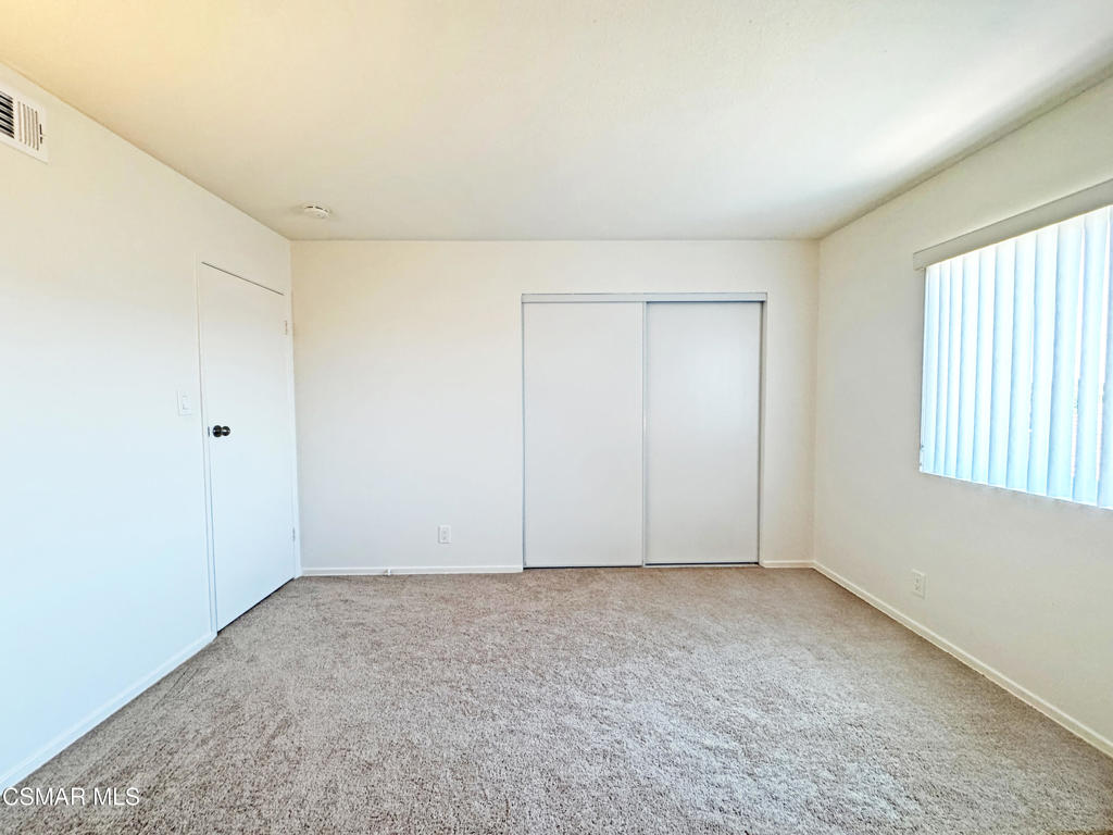 2401 El Portal Way Oxnard, CA 93035 - Photo 22 of 41