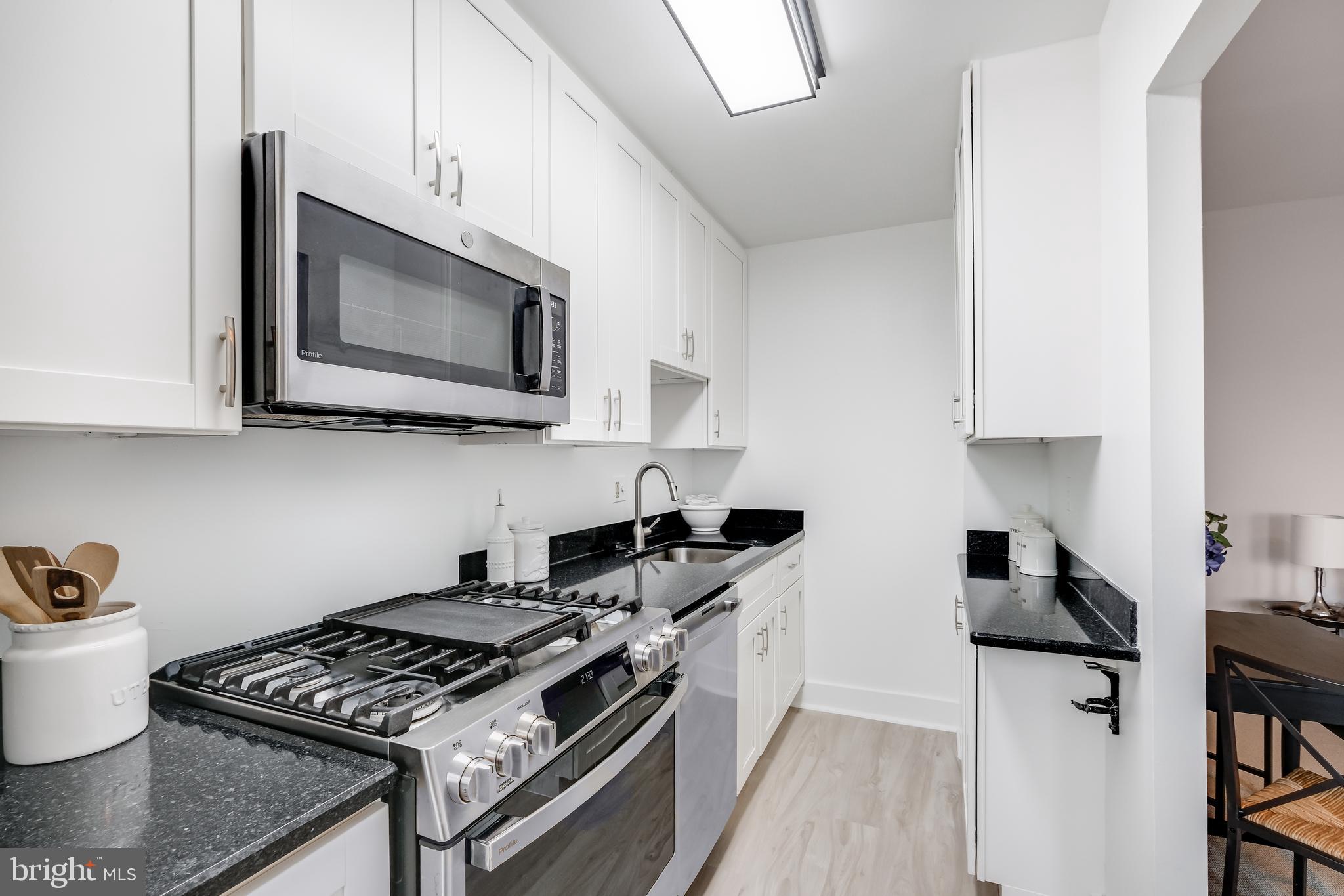 2127 California Street Northwest, Unit 802 Washington, DC 20008 - Photo 12 of 31