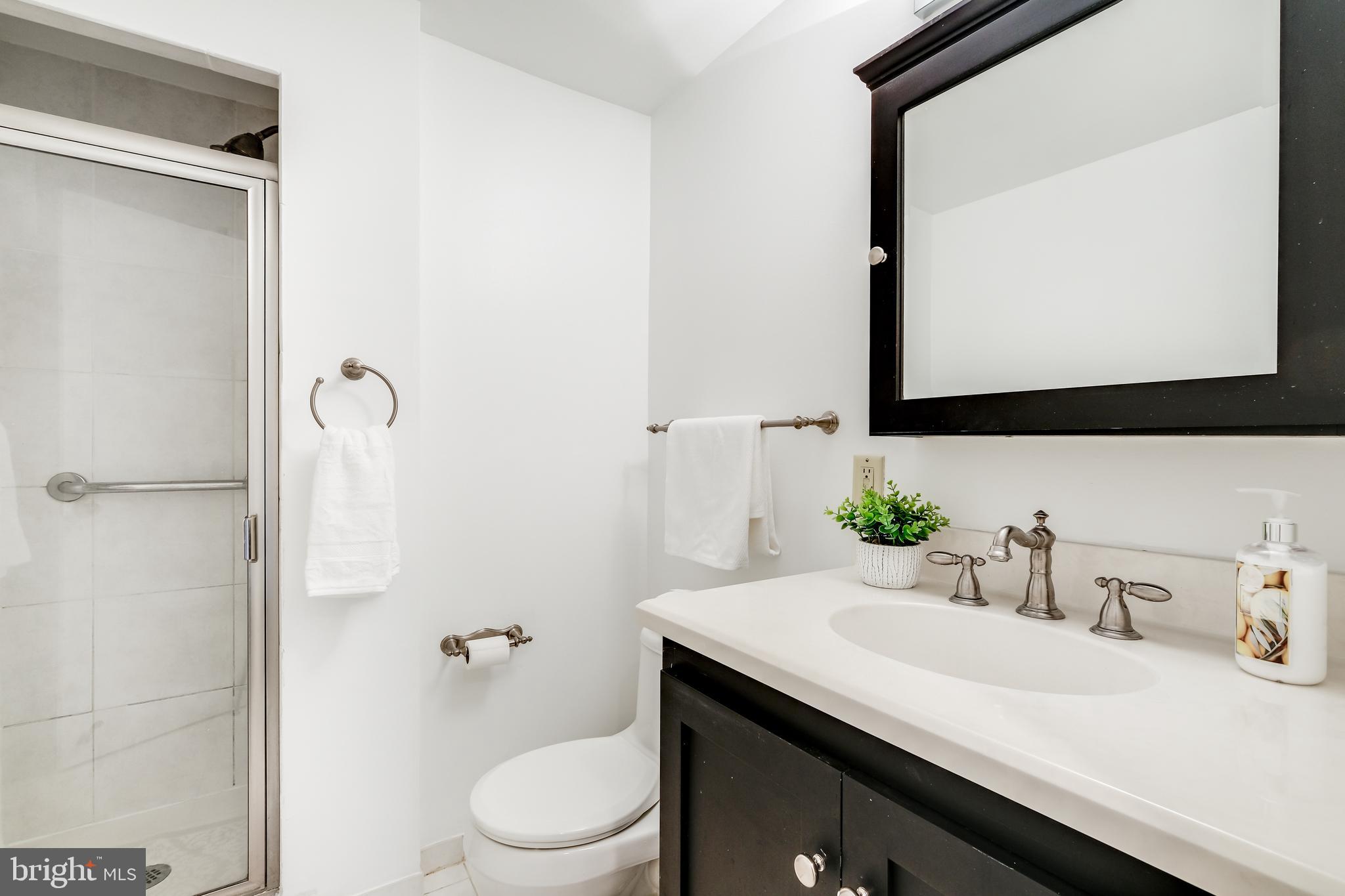 2127 California Street Northwest, Unit 802 Washington, DC 20008 - Photo 23 of 31