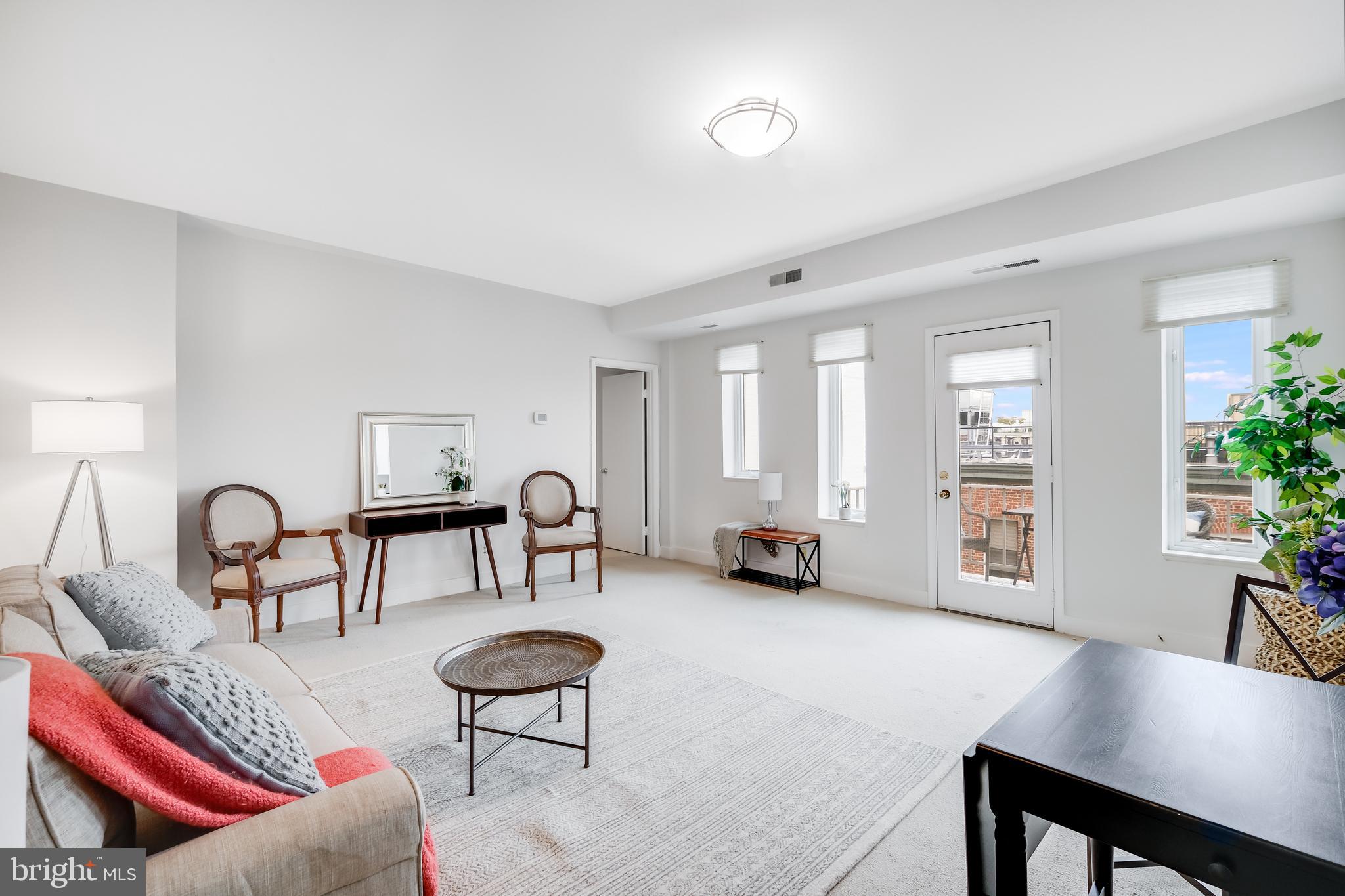 2127 California Street Northwest, Unit 802 Washington, DC 20008 - Photo 6 of 31