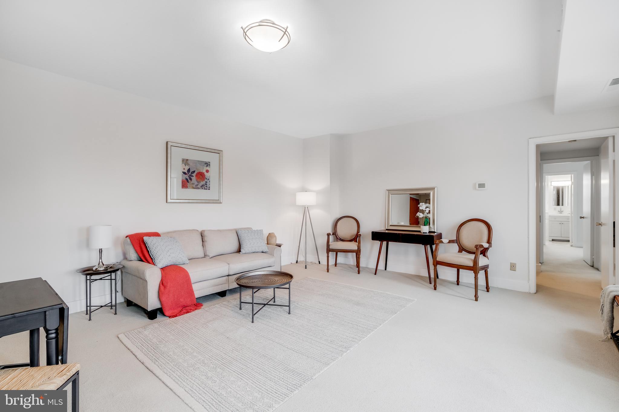 2127 California Street Northwest, Unit 802 Washington, DC 20008 - Photo 7 of 31