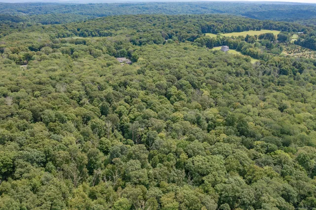 $499,000 | Undisclosed Address, Hebron, CT 06248