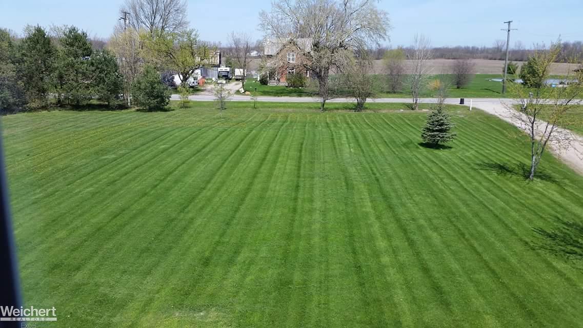 7451 Yager Road St. Clair, MI 48079 - Photo 25 of 25 31340150-24.JPG