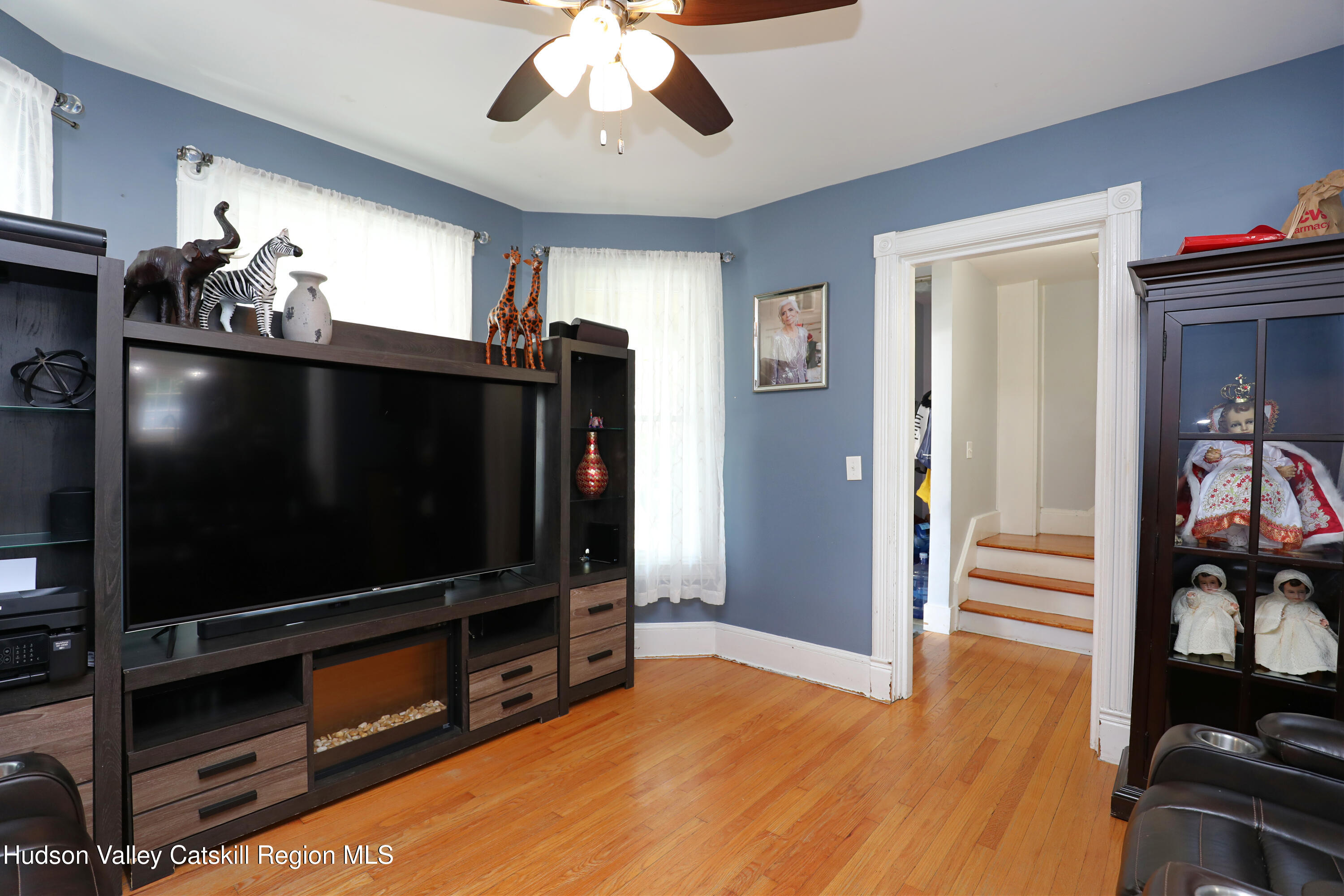 159 Smith Avenue Kingston, NY 12401 - Photo 4 of 21 j