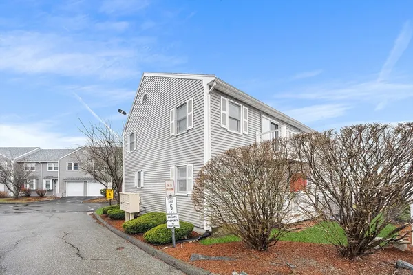 $547,000 | 28 Margin Street, Unit A, Lynn, MA 01905