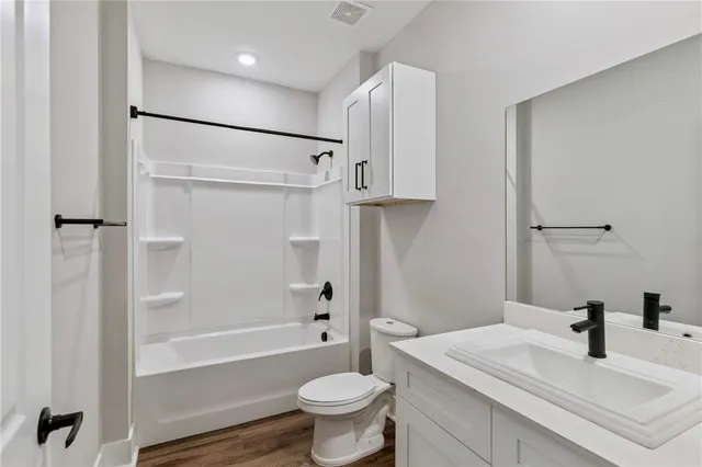 $299,990 | 52 East Chapel Road, Brunswick, GA 31525