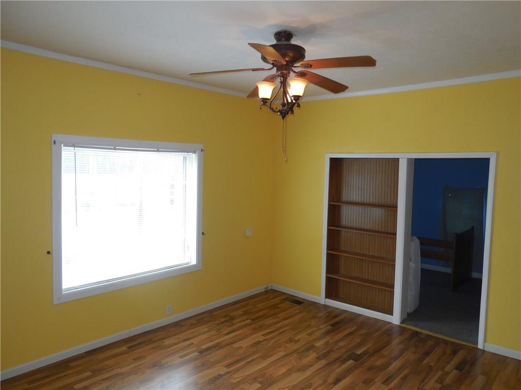 6876 West County Line Road Knightstown, IN 46148 - Photo 9 of 24 Gallery Image 9