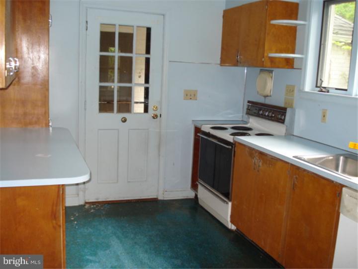809 Princeton Road Wilmington, DE 19807 - Photo 7 of 7 Kitchen