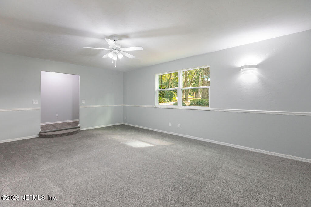 439 Southeast 28th Way Melrose, FL 32666 - Photo 13 of 55 Living Room_K7A8672-Edit