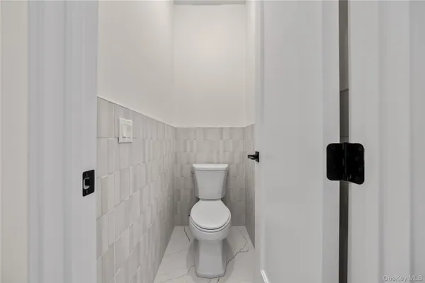 $849,000 | 80 Memorial Park Drive, Unit 202, Spring Valley, NY 10977
