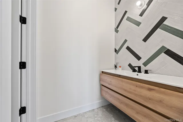 a bathroom with a toilet and a bathtub