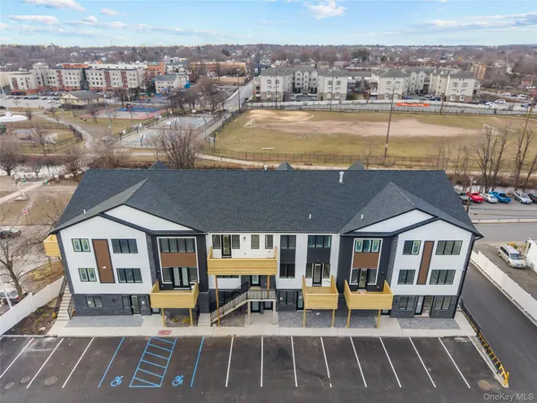 $849,000 | 80 Memorial Park Drive, Unit 202, Spring Valley, NY 10977