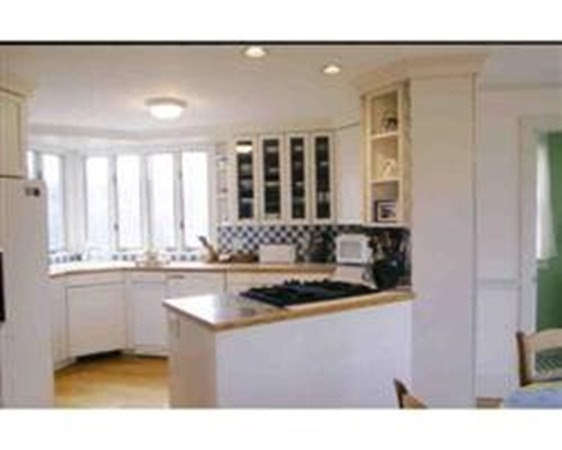 378 Plainfield Road Concord, MA 01742 - Photo 3 of 11 Gallery Image 3