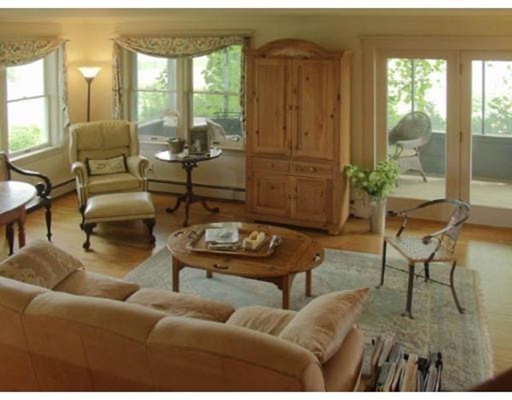 378 Plainfield Road Concord, MA 01742 - Photo 8 of 11 Gallery Image 8