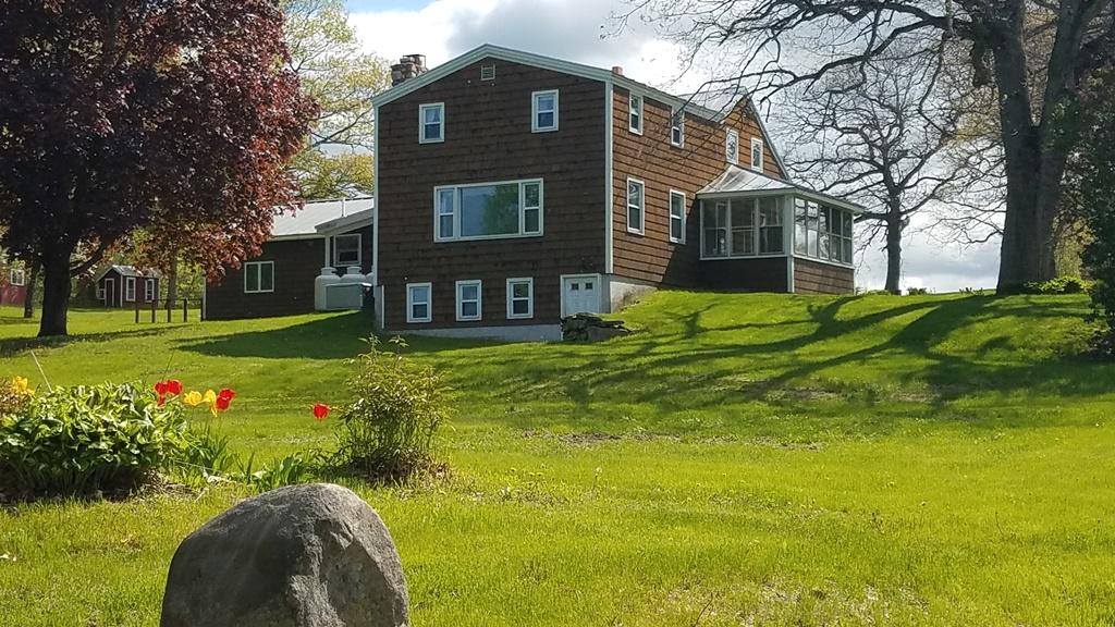 32 Getchell Corner Road Vassalboro, ME 04989 - Photo 1 of 29 01 South Westerly Side of Home