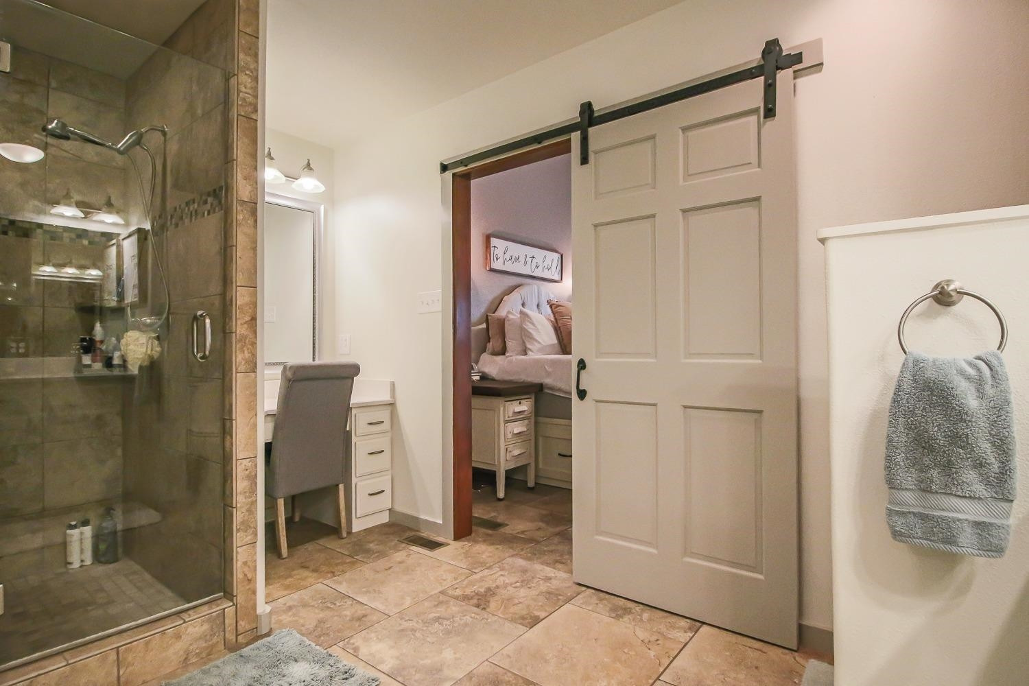10218 Woodrow Road Ropesville, TX 79358 - Photo 29 of 41 master bath