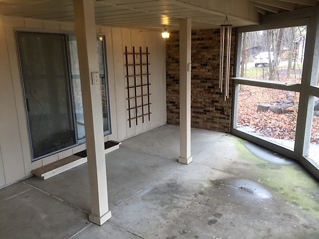 2221 Springmill Road Fort Wayne, IN 46845 - Photo 6 of 14