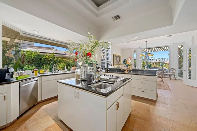 $2,480,000 | 42 Fincher Way, Rancho Mirage, CA 92270