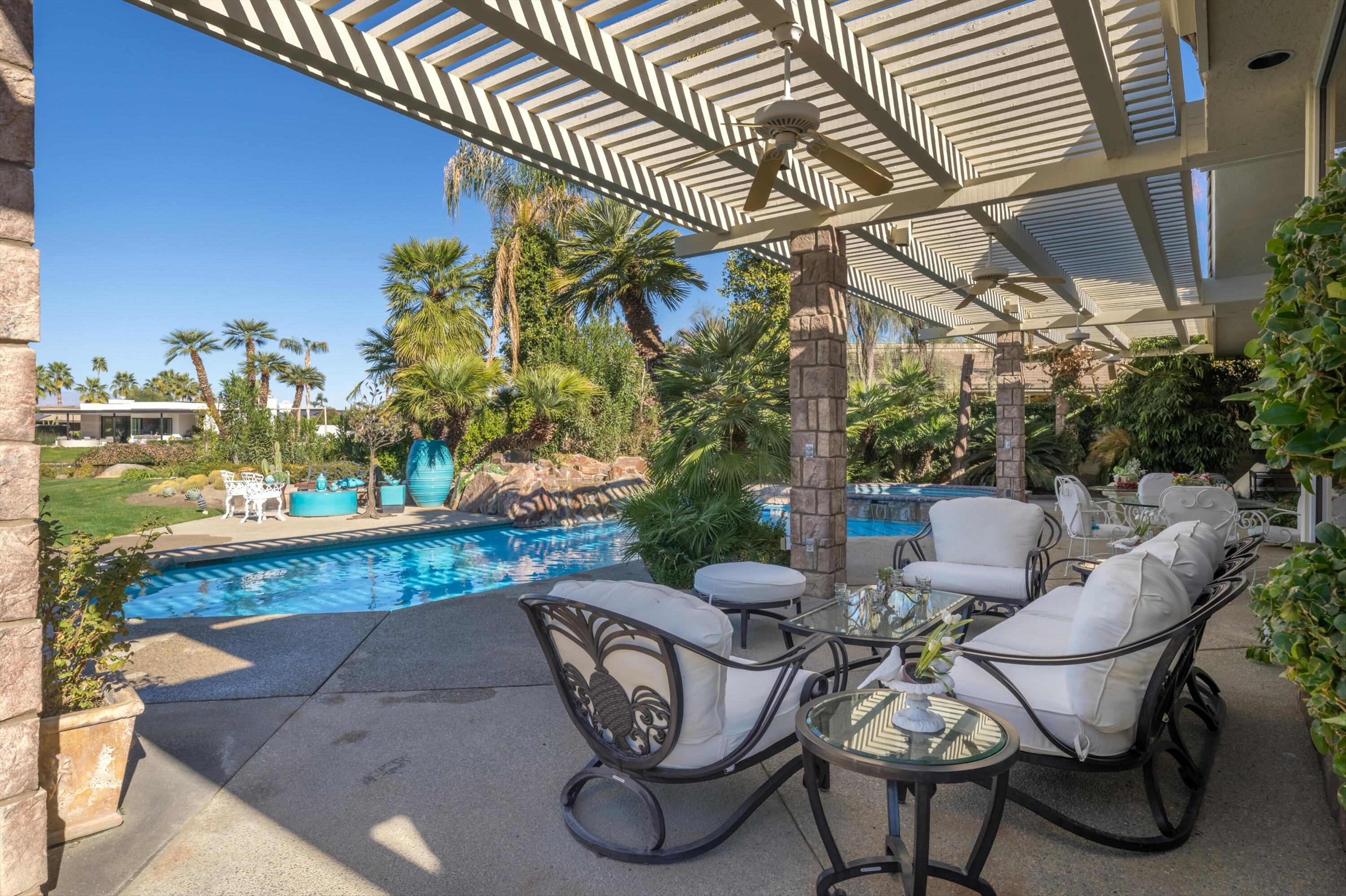 42 Fincher Way Rancho Mirage, CA 92270 - Photo 26 of 43 Patio from kitchen slider