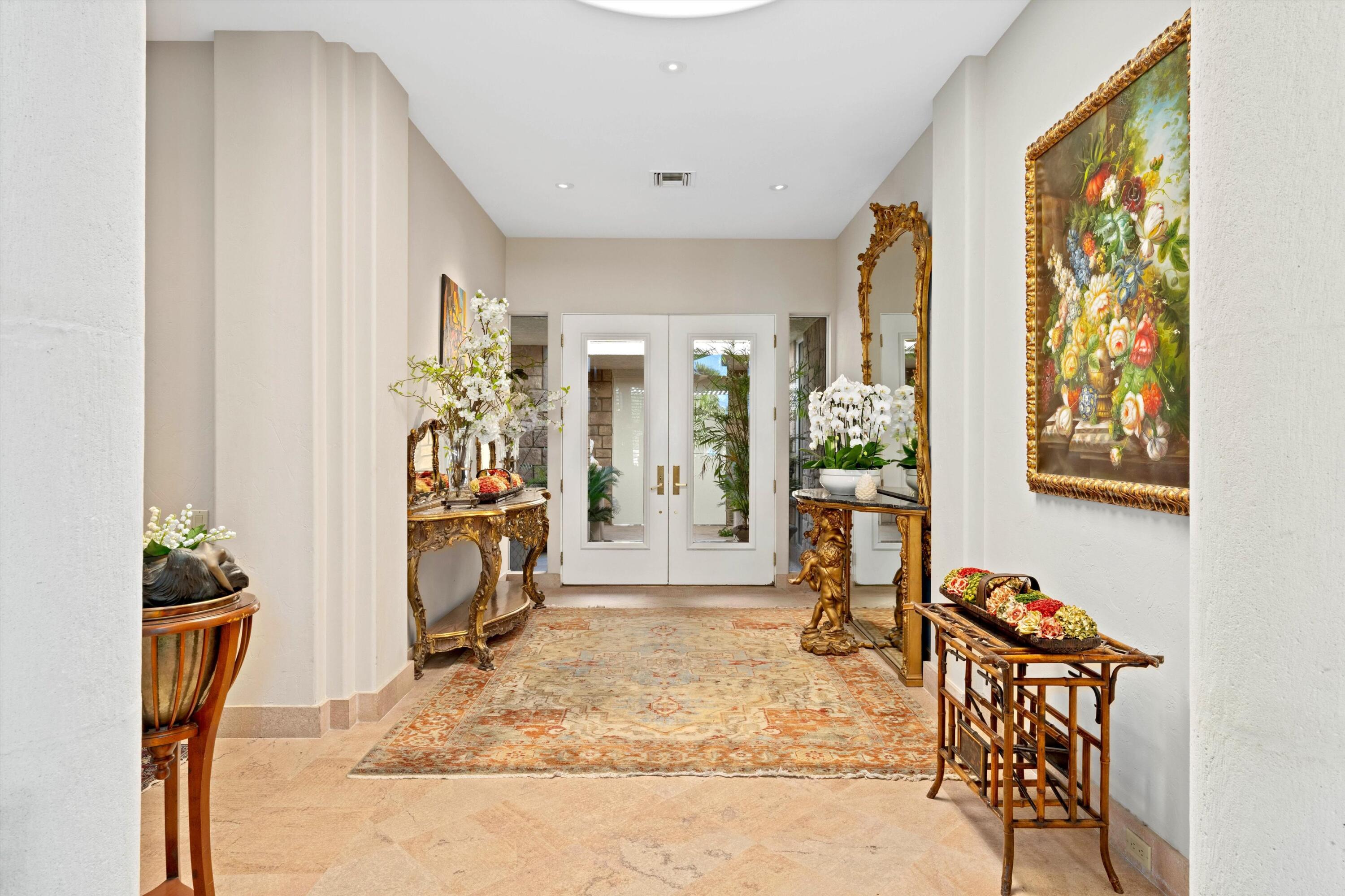 42 Fincher Way Rancho Mirage, CA 92270 - Photo 9 of 43 Foyer