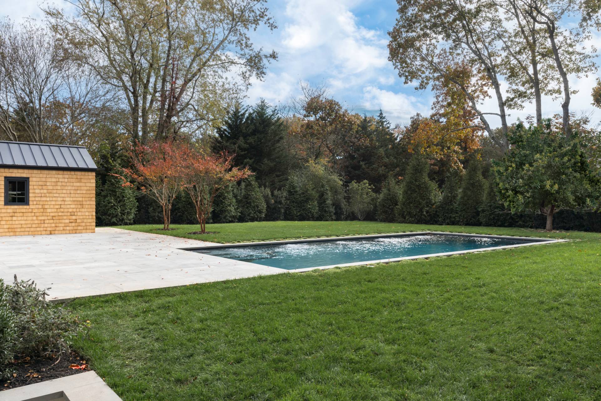 27 Sunset Road Sag Harbor, NY 11963 - Photo 7 of 45 a view of a yard