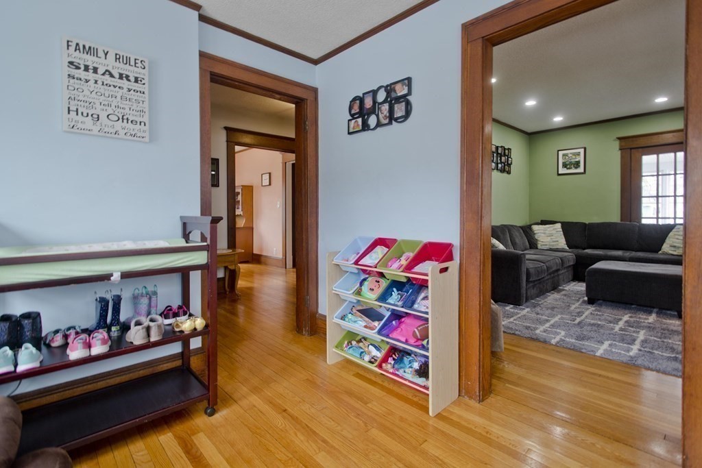 148 Belvidere Street Springfield, MA 01108 - Photo 20 of 41 Gallery Image 20