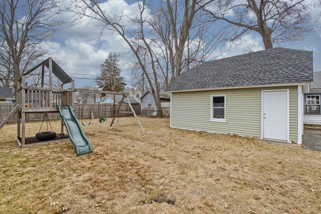 148 Belvidere Street Springfield, MA 01108 - Photo 40 of 41 Gallery Image 40