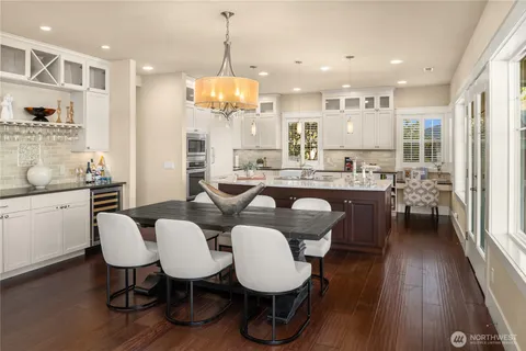 $4,940,000 | 6016 Princeton Avenue Northeast, Seattle, WA 98115