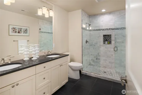 $4,940,000 | 6016 Princeton Avenue Northeast, Seattle, WA 98115