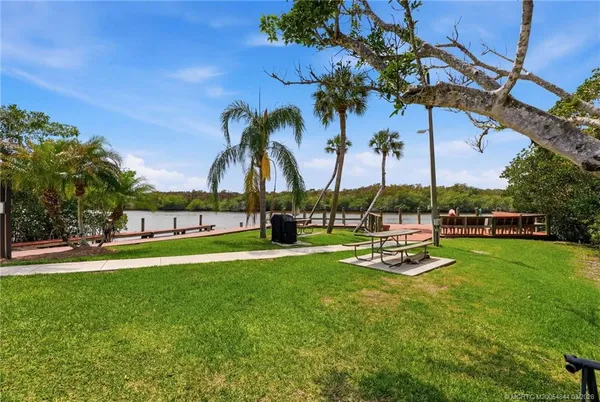 $260,000 | 270 Southwest South River Drive, Unit 106, Stuart, FL 34997