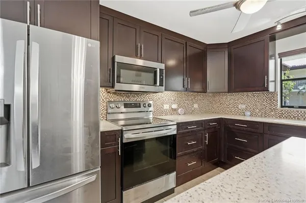 $260,000 | 270 Southwest South River Drive, Unit 106, Stuart, FL 34997