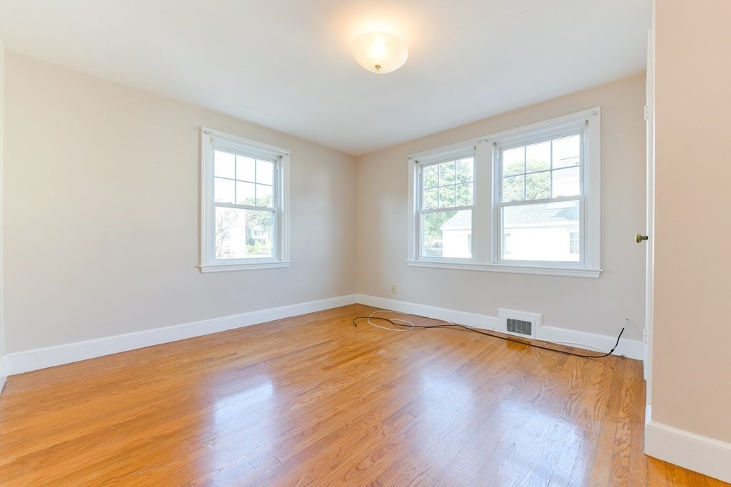 87 Chittick Road Boston, MA 02136 - Photo 18 of 34 Gallery Image 18