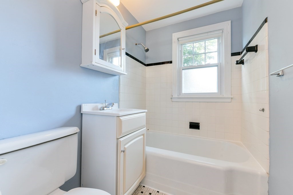 87 Chittick Road Boston, MA 02136 - Photo 20 of 34 Gallery Image 20