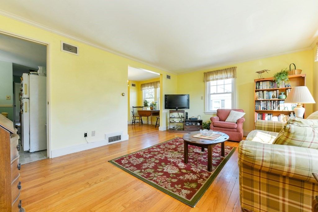 87 Chittick Road Boston, MA 02136 - Photo 23 of 34 Gallery Image 23