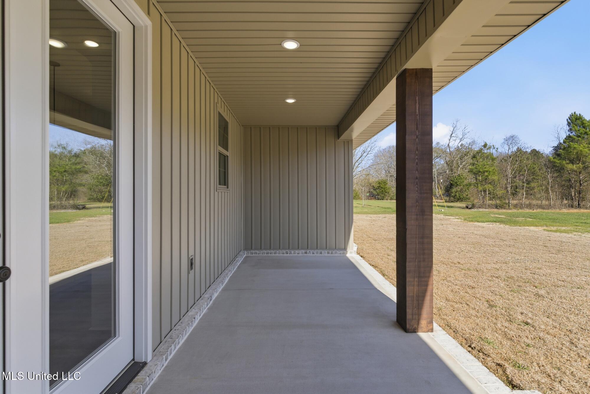 2070 Old Richton Road Petal, MS 39465 - Photo 25 of 27 25