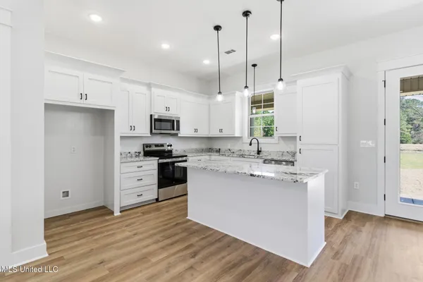 $333,900 | 2070 Old Richton Road, Petal, MS 39465