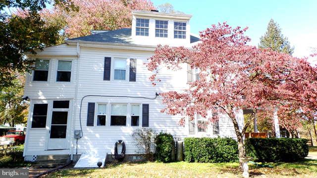 7200 Highbridge Road Bowie, MD 20720 - Photo 6 of 26 Left Side of House
