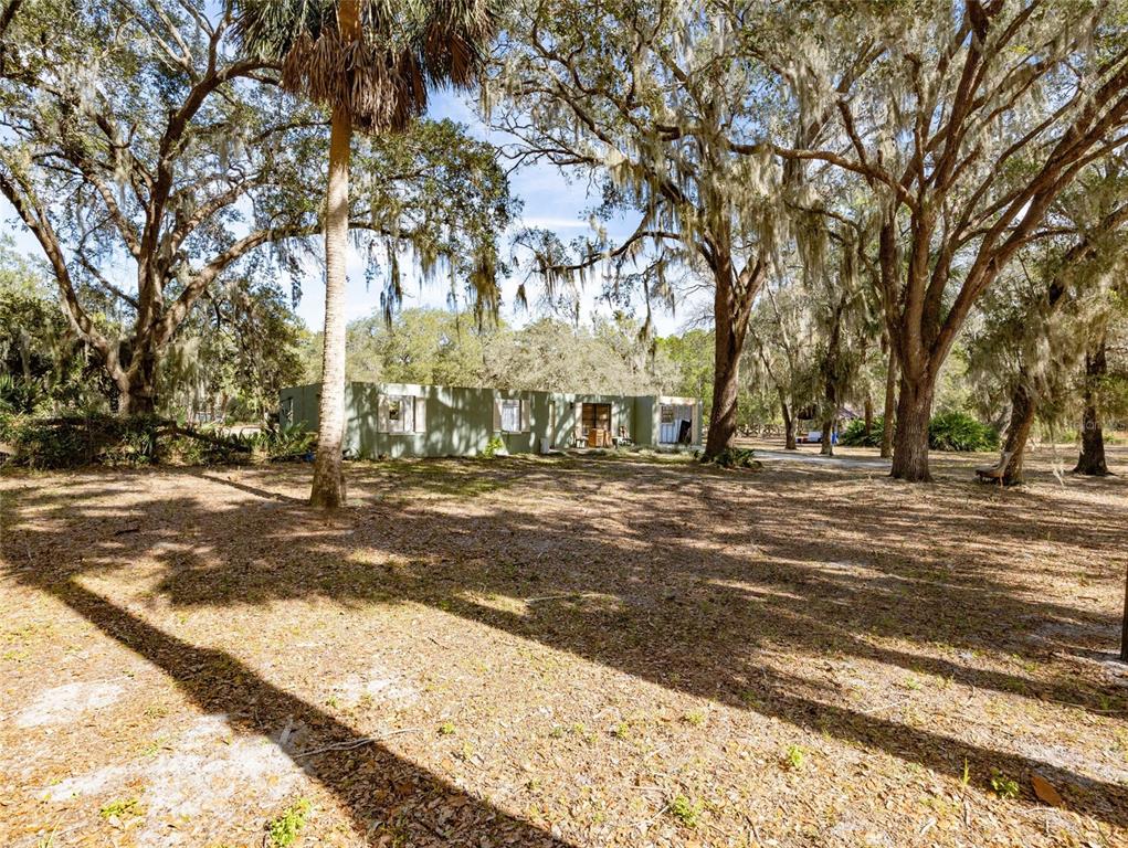8725 Treasure Island Road Leesburg, FL 34788 - Photo 15 of 27