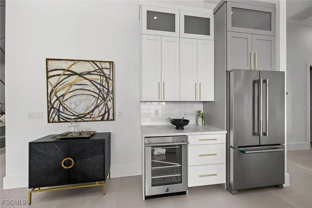 $1,999,900 | 5333 Majestic Court, Cape Coral, FL 33904