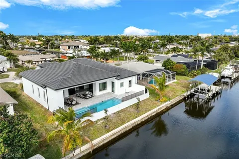 $1,999,900 | 5333 Majestic Court, Cape Coral, FL 33904