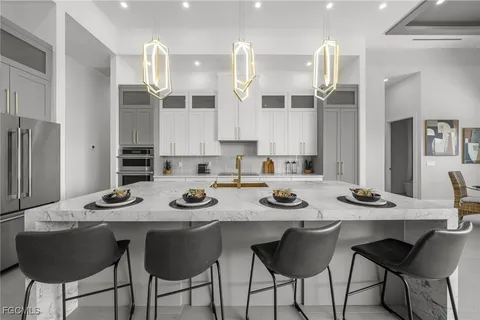 $1,999,900 | 5333 Majestic Court, Cape Coral, FL 33904