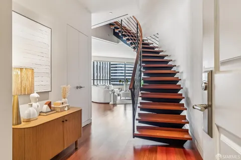 $2,200,000 | 690 Market Street, Unit 2404, San Francisco, CA 94104