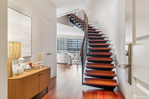 $2,200,000 | 690 Market Street, Unit 2404, San Francisco, CA 94104