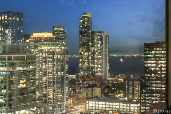 $2,200,000 | 690 Market Street, Unit 2404, San Francisco, CA 94104