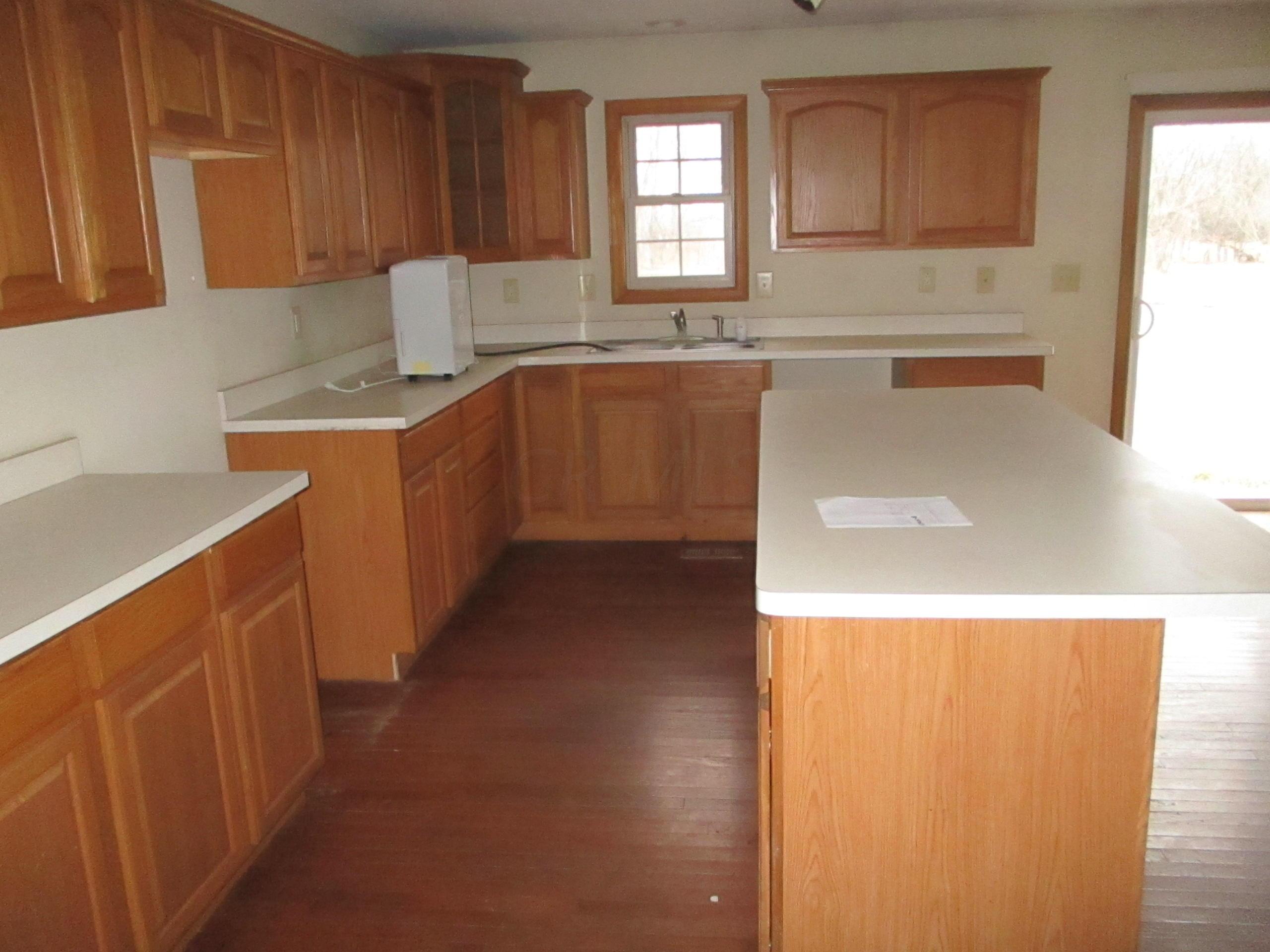 22651 Ringgold Southern Road Circleville, OH 43113 - Photo 11 of 20