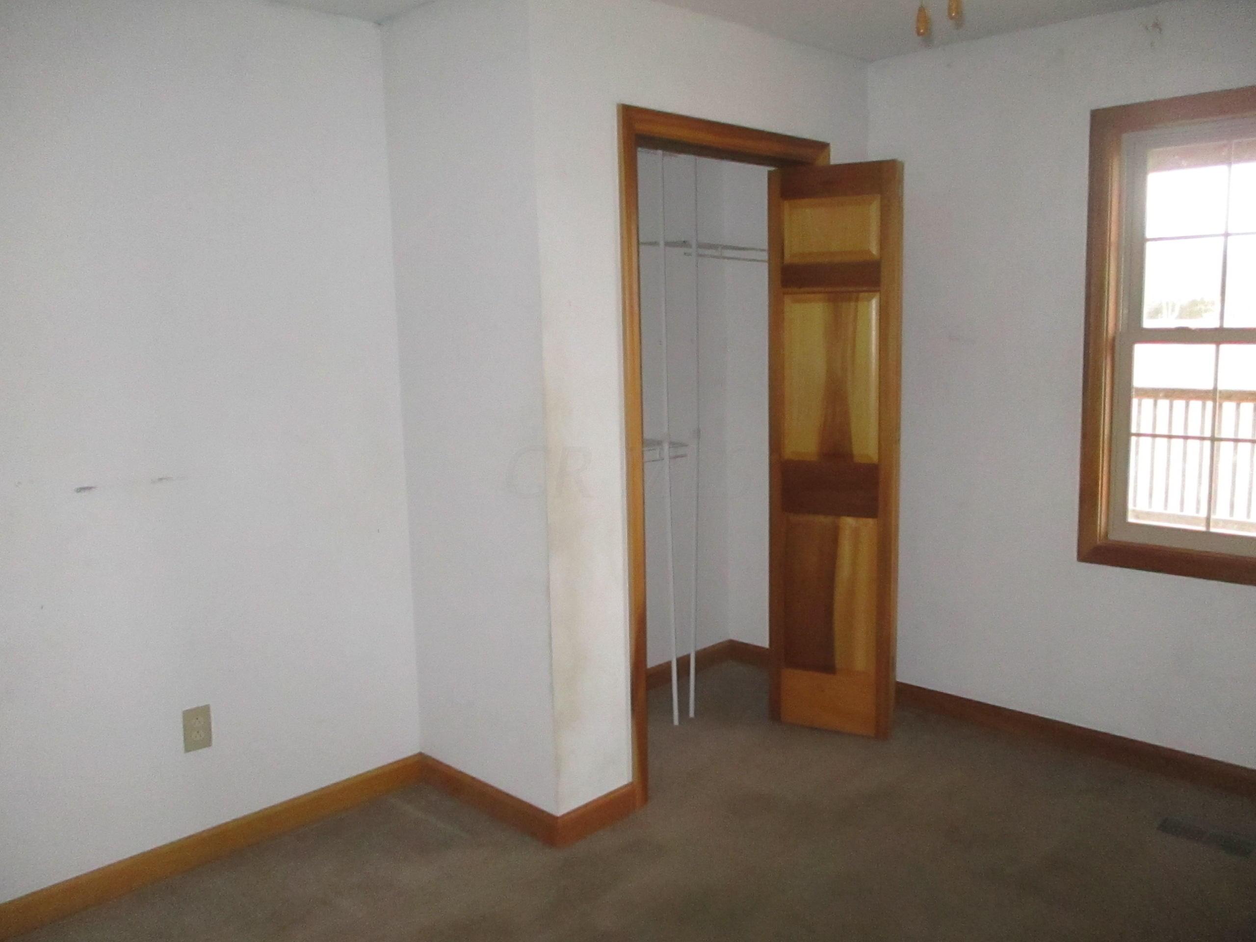 22651 Ringgold Southern Road Circleville, OH 43113 - Photo 15 of 20